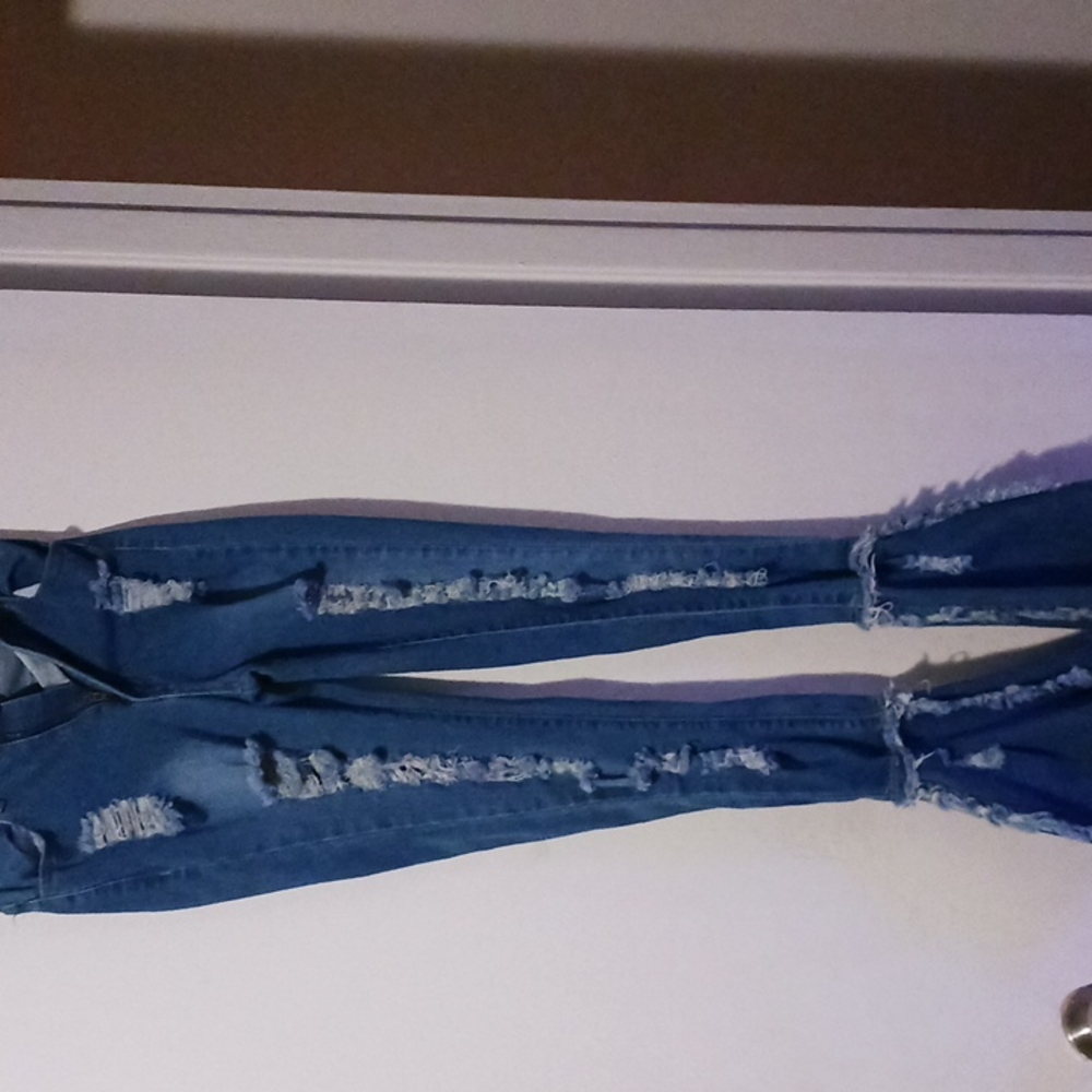 Juniors jeans